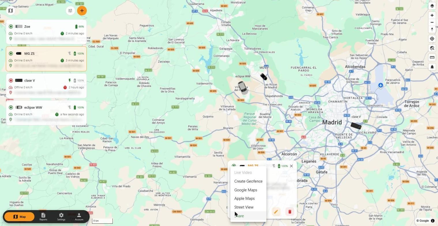 More options for a vehicle: geofence, Google Maps, Street View and share